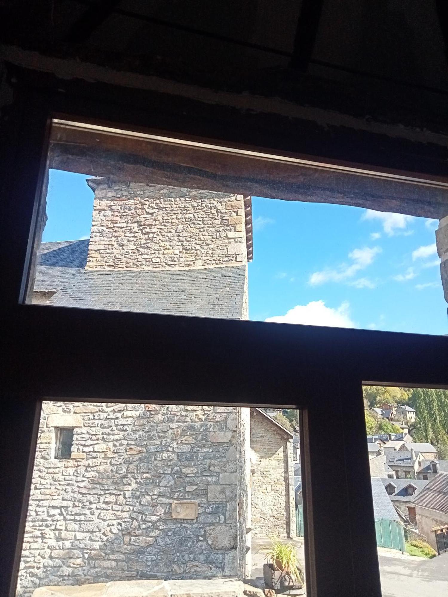 Suite En Cuadra Pajar, Casa Rural Hoz de Jaca Εξωτερικό φωτογραφία