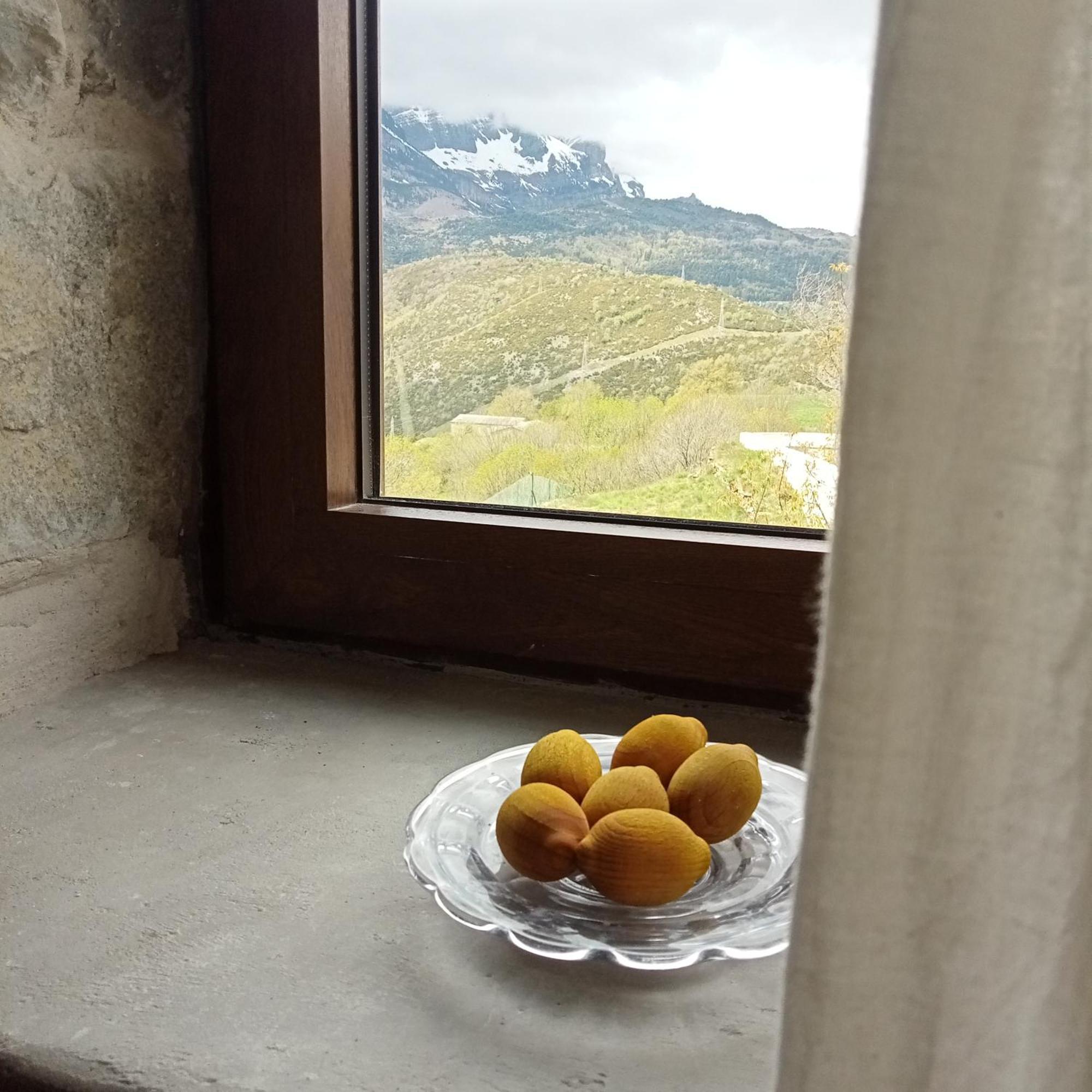 Suite En Cuadra Pajar, Casa Rural Hoz de Jaca Εξωτερικό φωτογραφία